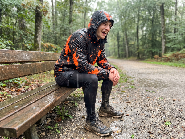 Runner RAINSHIFT sous la pluie